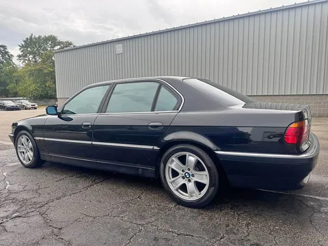 1998 BMW 7 Series 750iL Sedan