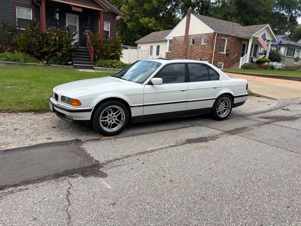 1998 BMW E38 7 Series - Image 3 of 10