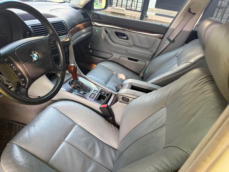 1998 BMW E38 7 Series - Image 6 of 10