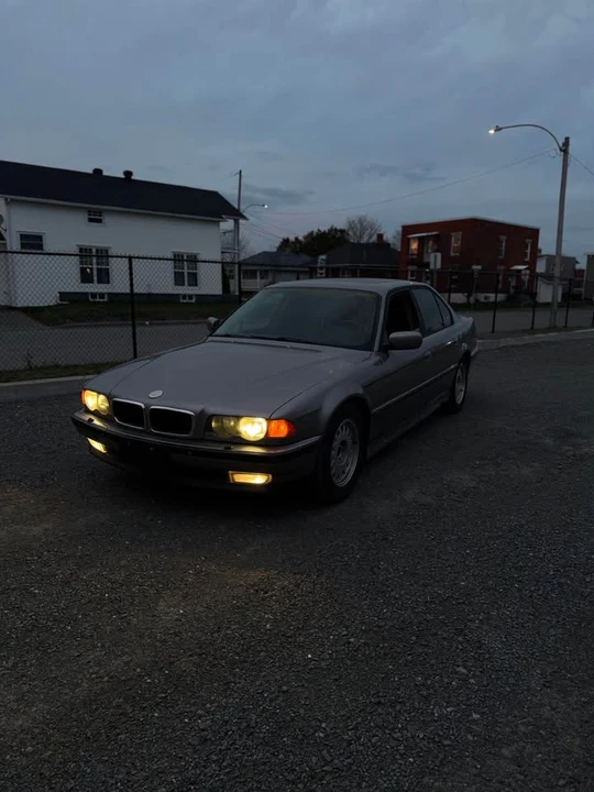 1998 BMW E38 7 Series - Image 11 of 13