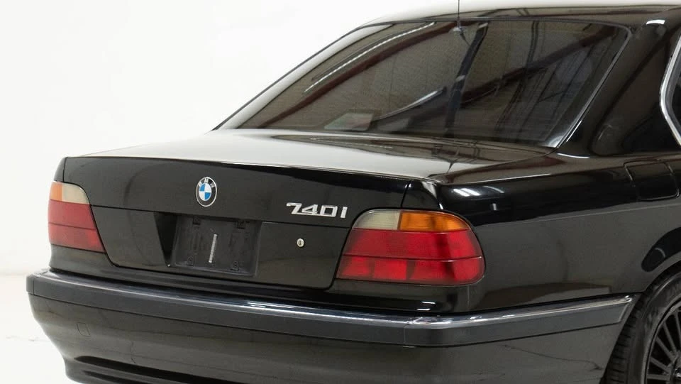 1998 BMW E38 7 Series - Image 13 of 20