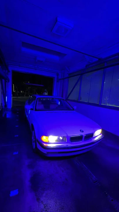 1998 BMW E38 7 Series - Image 3 of 10