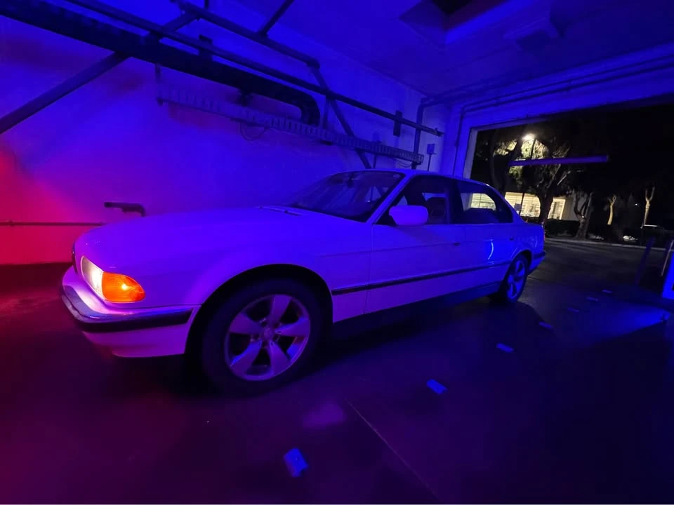 1998 BMW E38 7 Series - Image 6 of 10