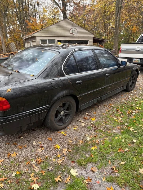 1998 BMW E38 7 Series - Image 3 of 10