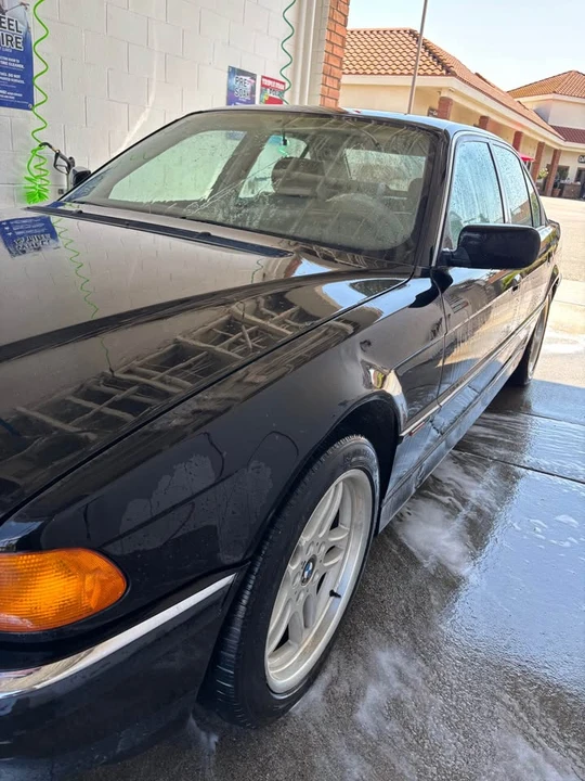 1998 BMW E38 7 Series - Image 8 of 9