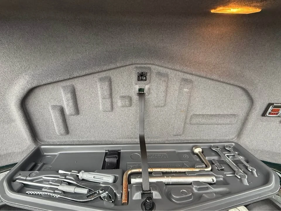 1998 BMW E38 7 Series - Image 17 of 19