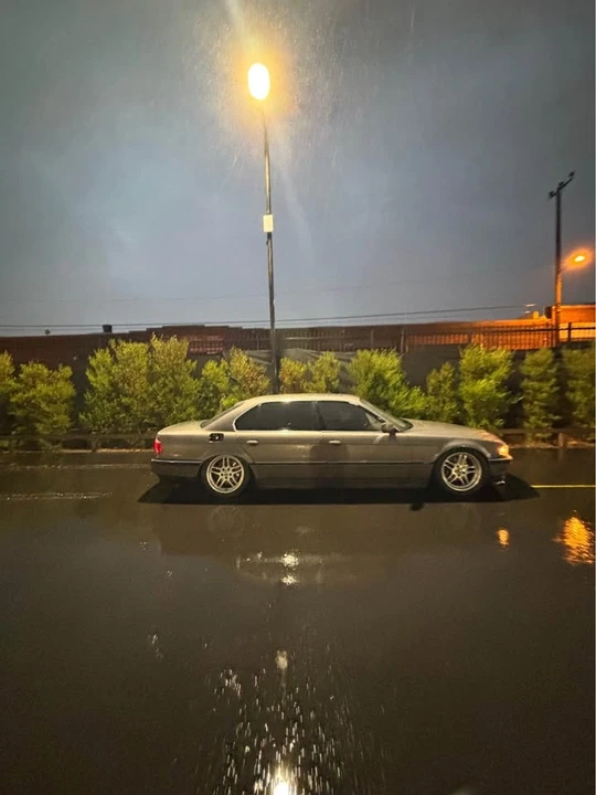 1998 BMW E38 7 Series - Image 4 of 4
