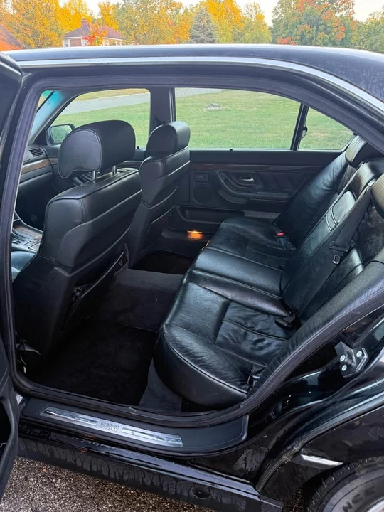 1998 BMW E38 7 Series - Image 2 of 8