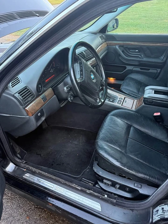 1998 BMW E38 7 Series - Image 3 of 8