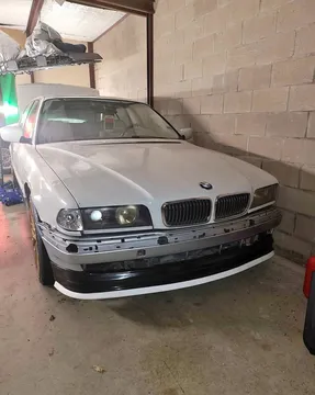 1998 BMW 7 Series 740iL