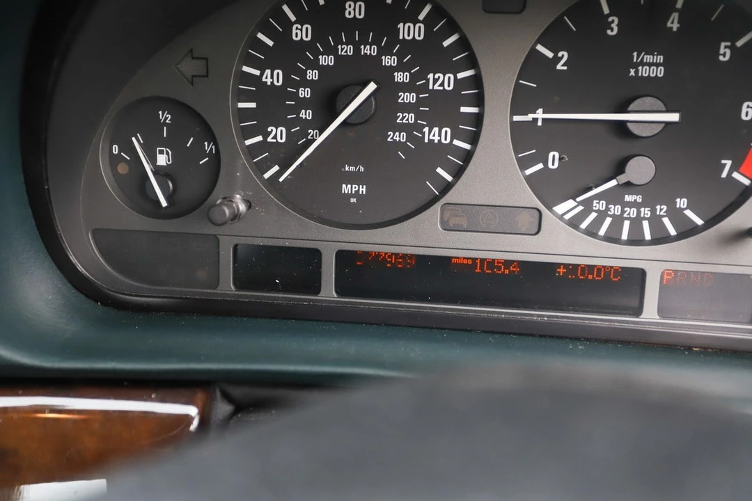 1998 BMW E38 7 Series - Image 18 of 30