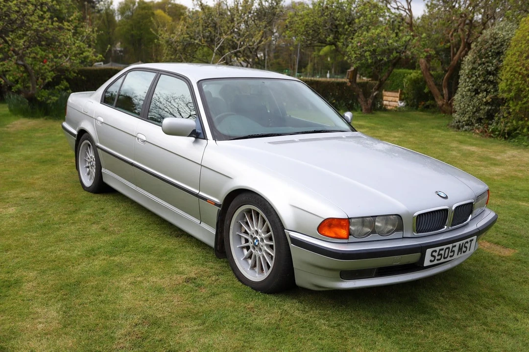 1998 BMW E38 7 Series - Image 11 of 30