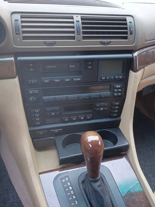 1998 BMW E38 7 Series - Image 4 of 5