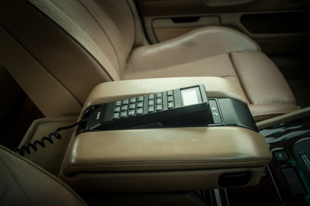 1998 BMW E38 7 Series - Image 26 of 30