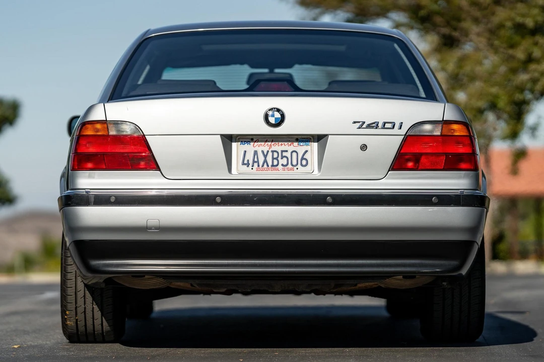1998 BMW E38 7 Series - Image 5 of 31