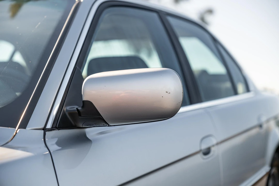 1998 BMW E38 7 Series - Image 17 of 31