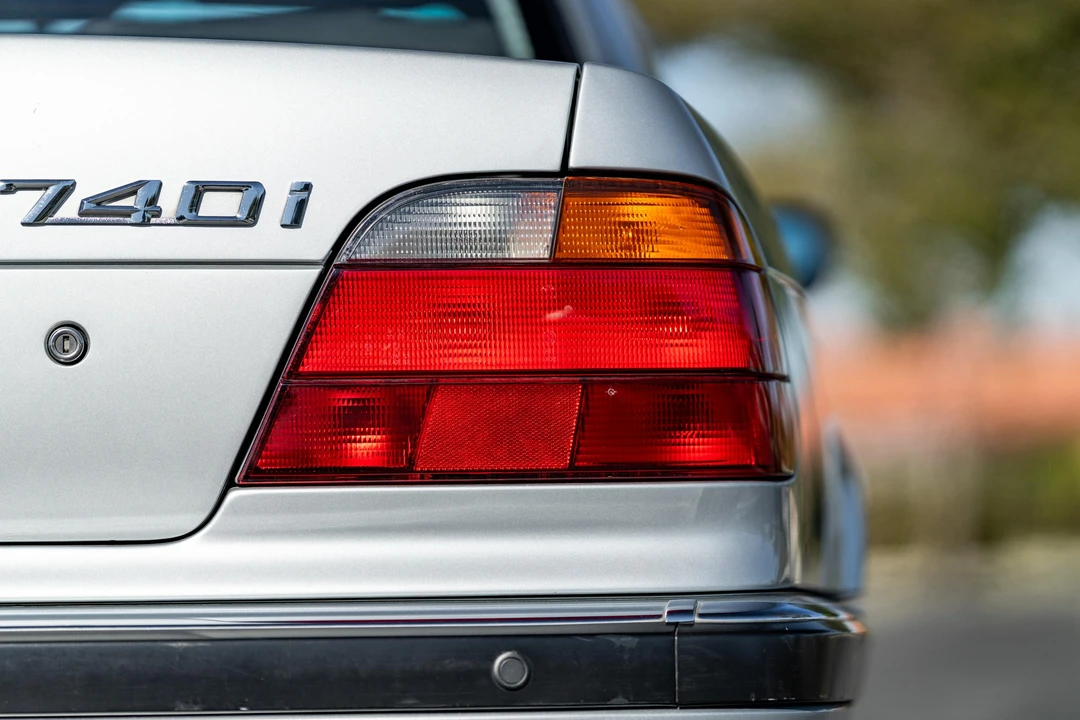 1998 BMW E38 7 Series - Image 31 of 31