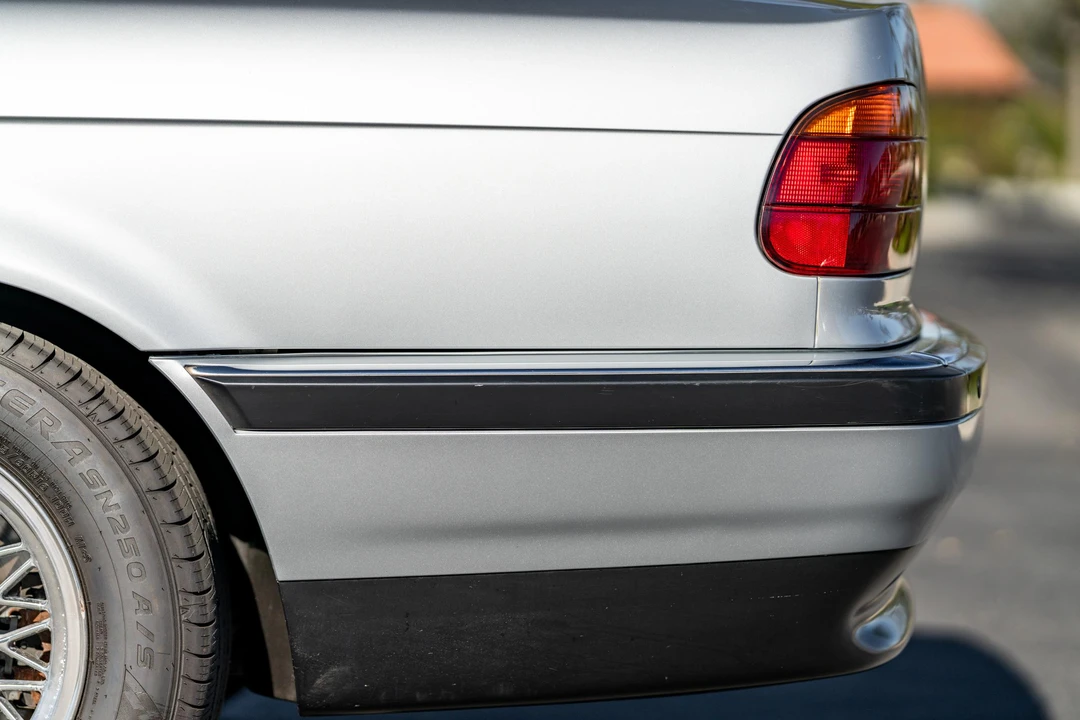 1998 BMW E38 7 Series - Image 25 of 31
