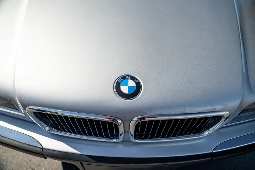 1998 BMW E38 7 Series - Image 12 of 31