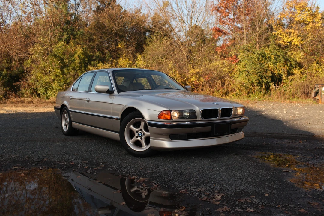 1998 BMW E38 7 Series - Image 16 of 31