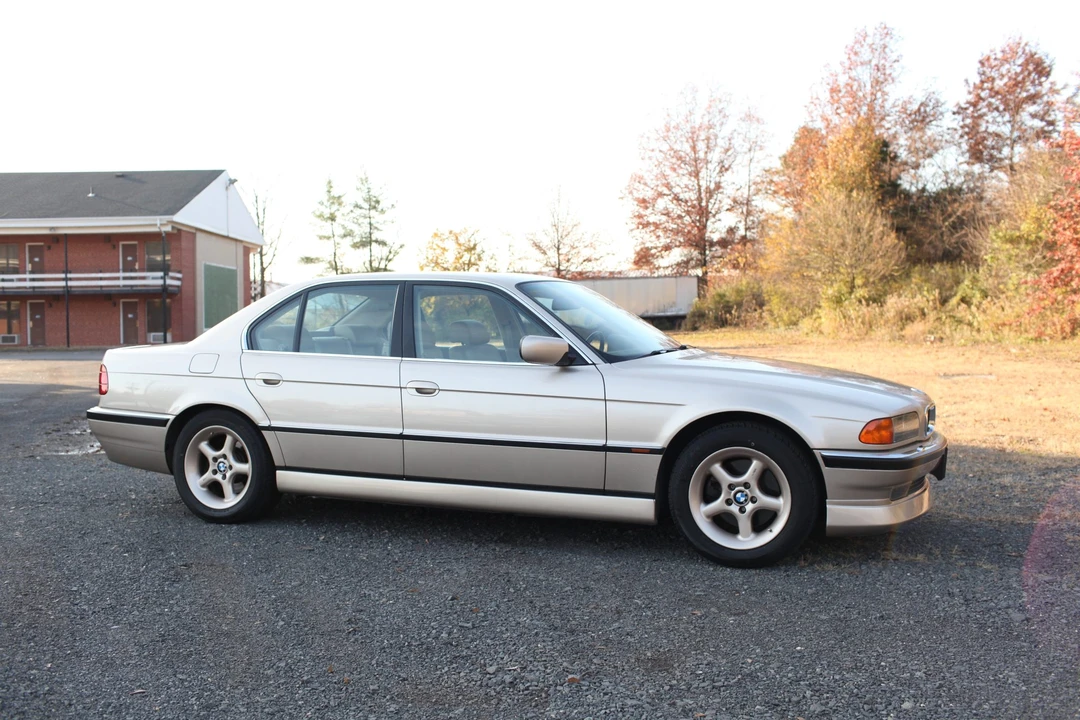 1998 BMW E38 7 Series - Image 14 of 31