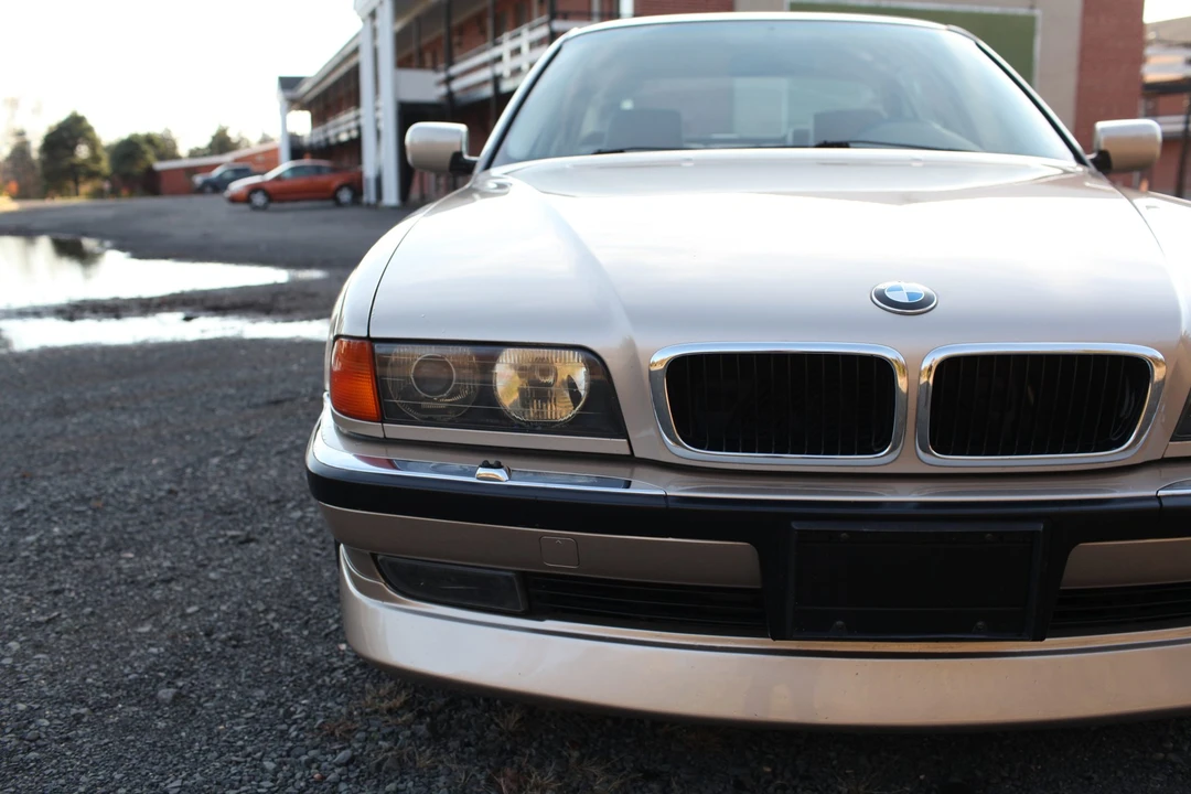 1998 BMW E38 7 Series - Image 24 of 31