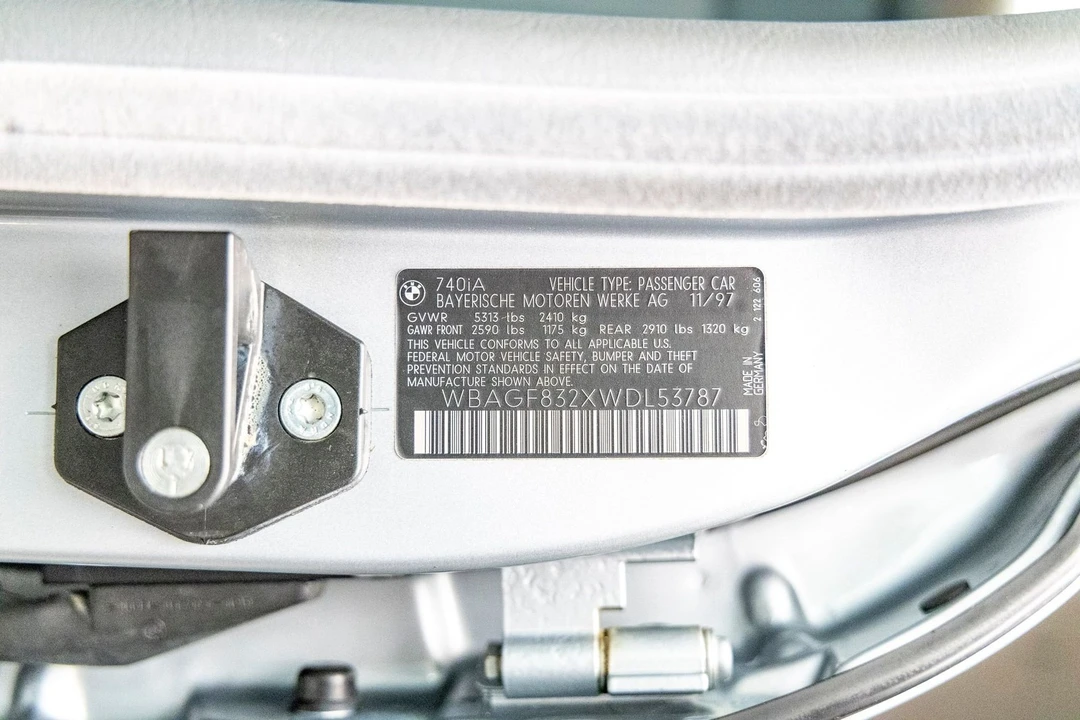 1998 BMW E38 7 Series - Image 15 of 21