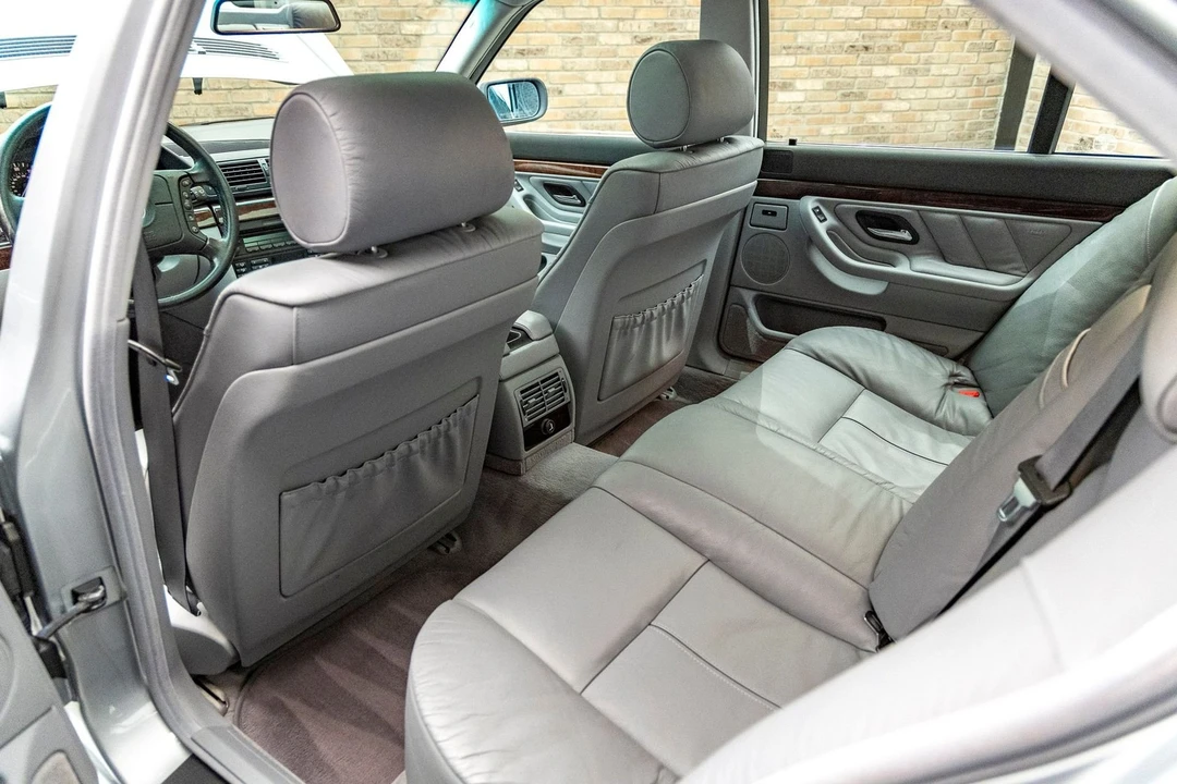 1998 BMW E38 7 Series - Image 16 of 21