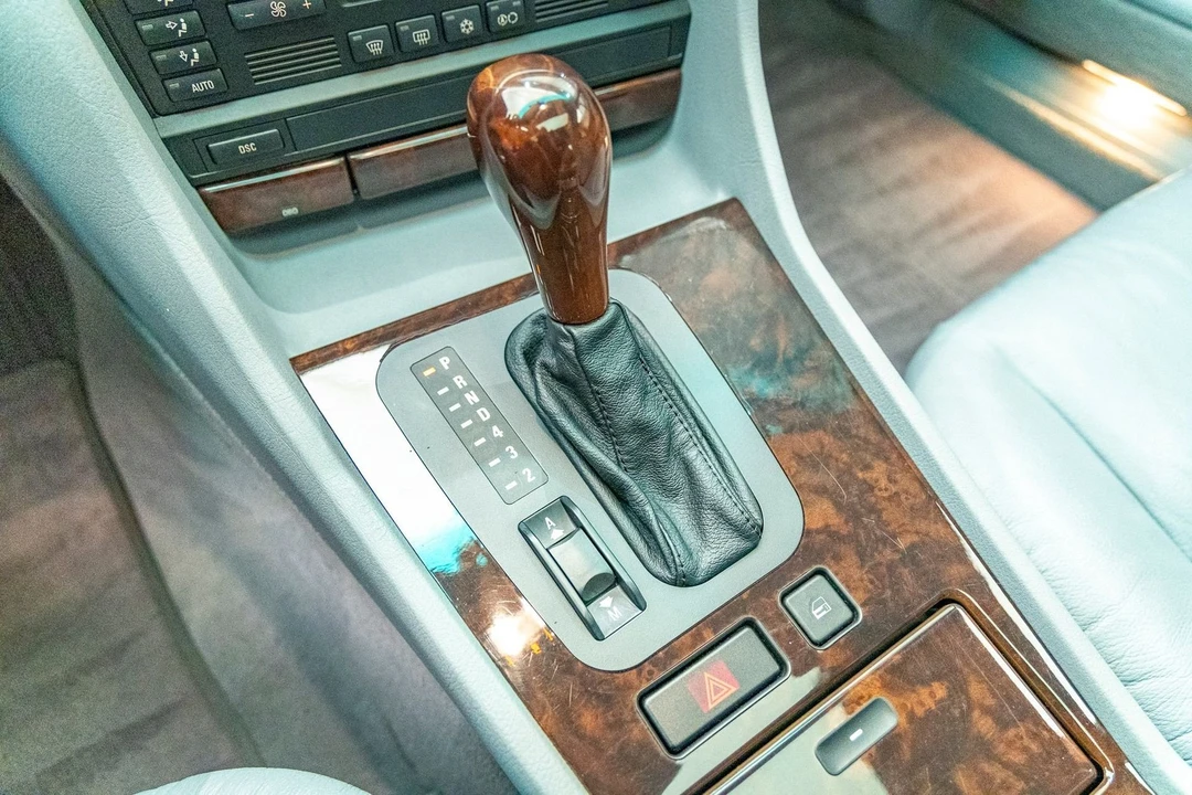 1998 BMW E38 7 Series - Image 14 of 21