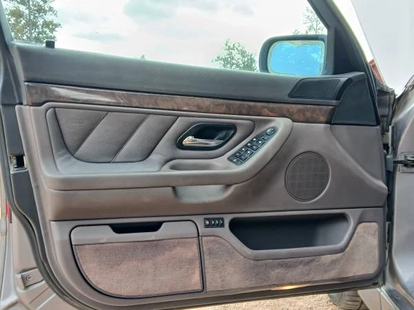 1998 BMW E38 7 Series - Image 14 of 21