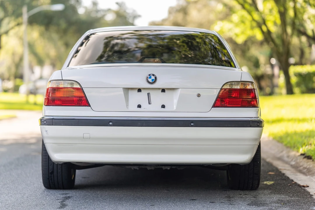 1998 BMW E38 7 Series - Image 6 of 31