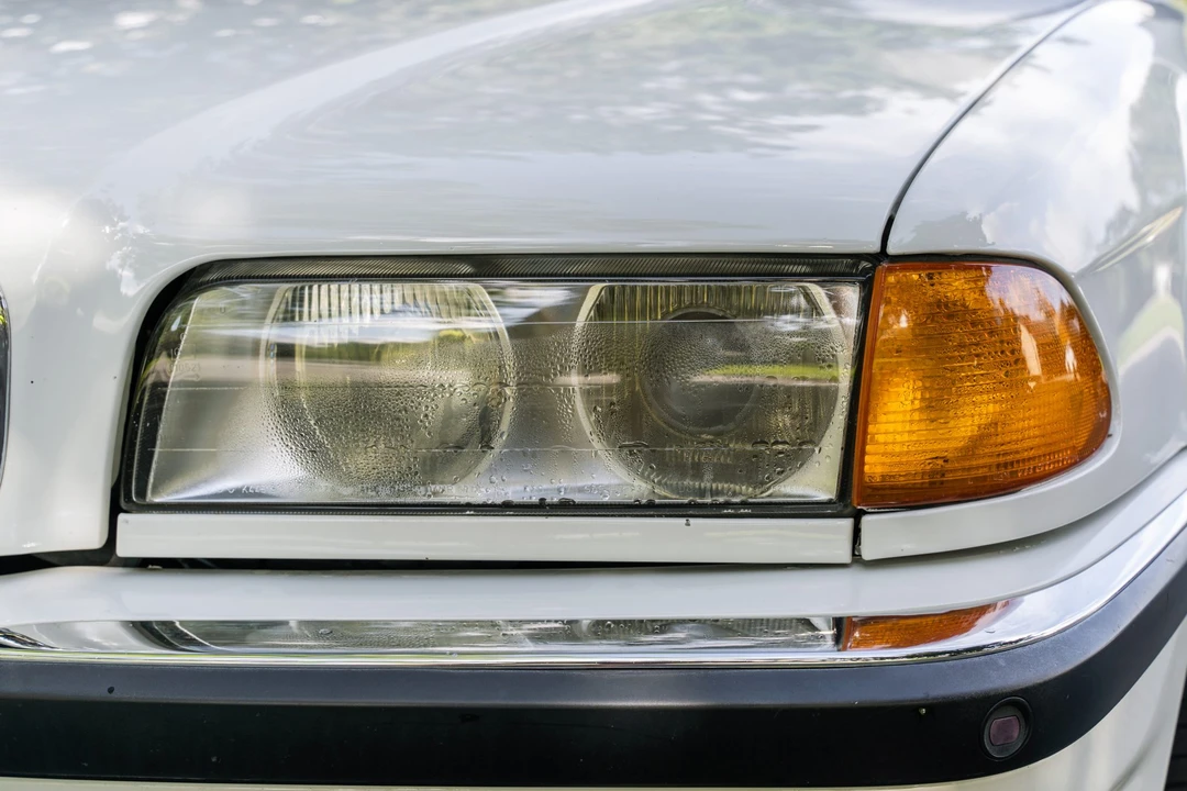 1998 BMW E38 7 Series - Image 15 of 31