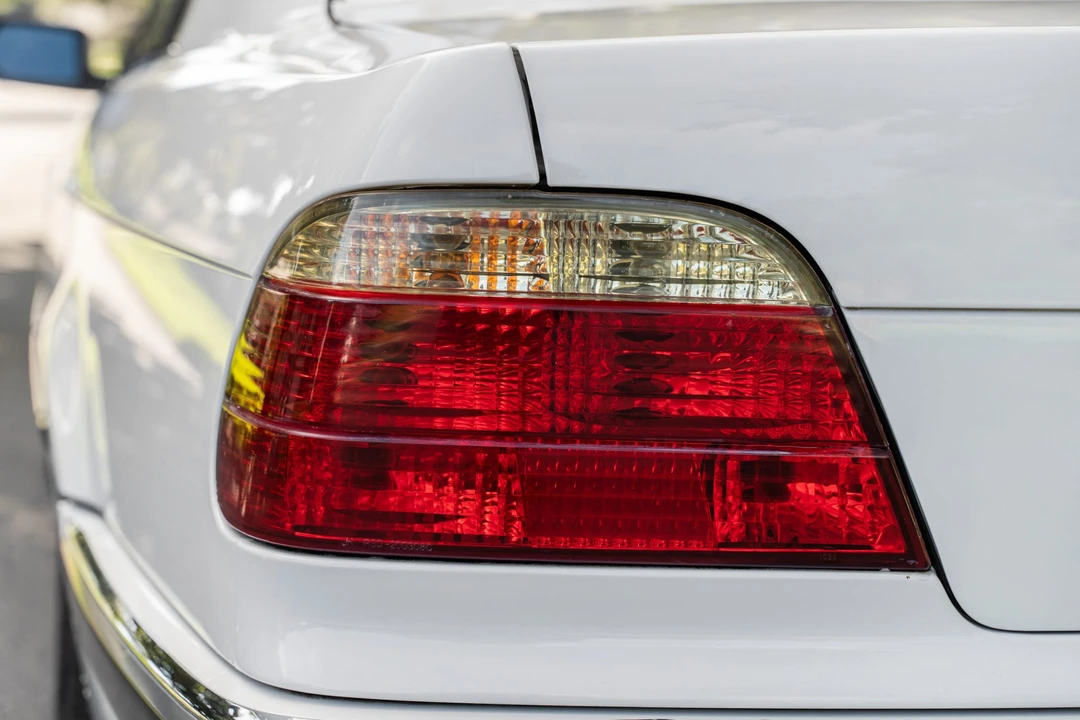1998 BMW E38 7 Series - Image 22 of 31