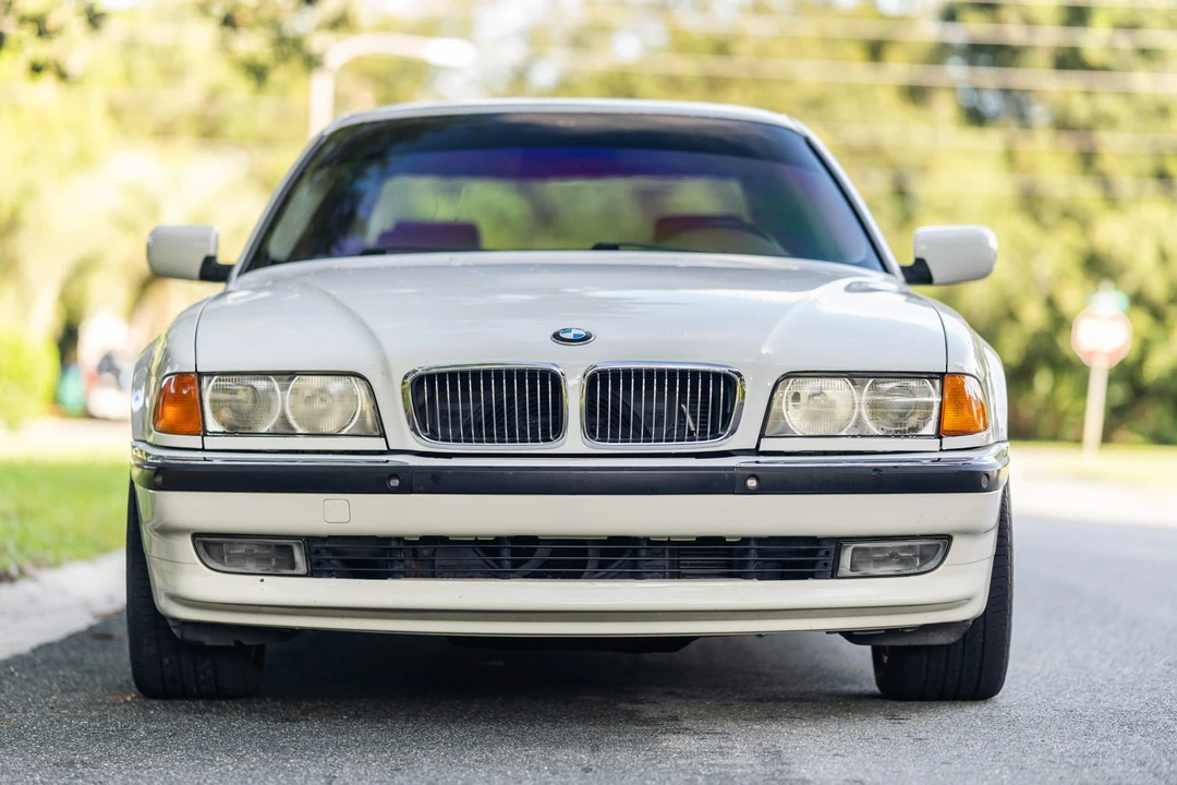 1998 BMW E38 7 Series - Image 2 of 31