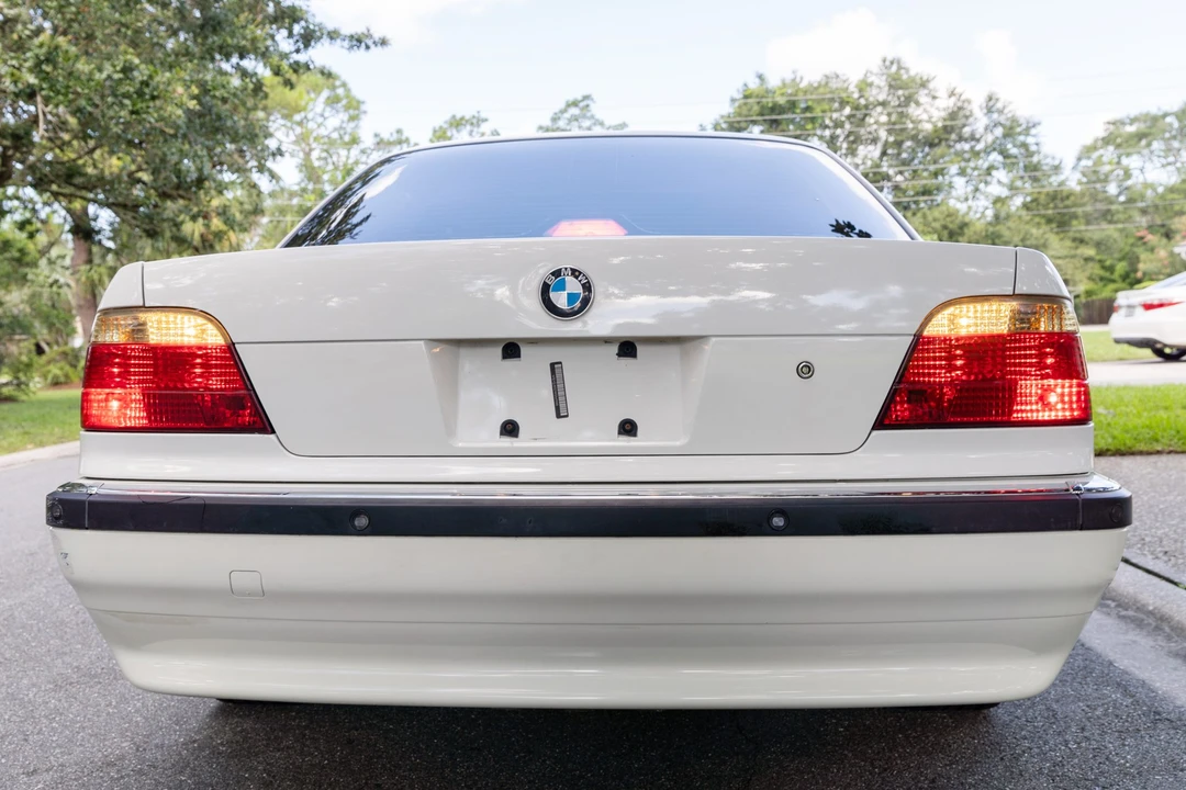 1998 BMW E38 7 Series - Image 10 of 31