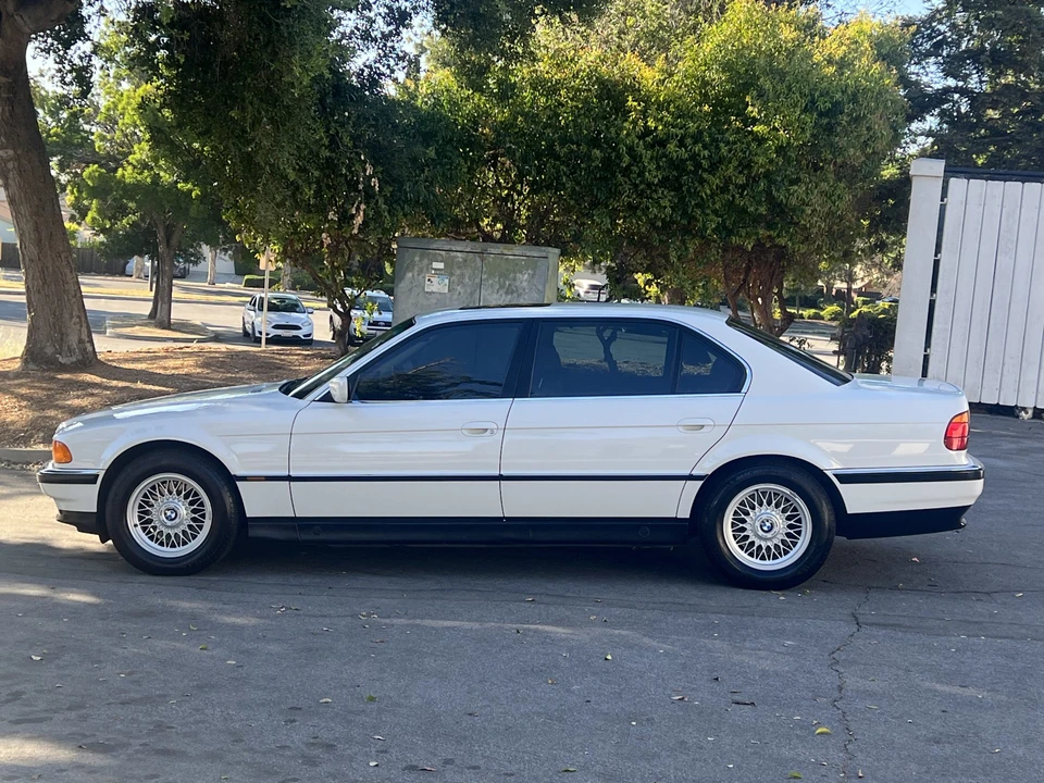 1998 BMW E38 7 Series - Image 5 of 31