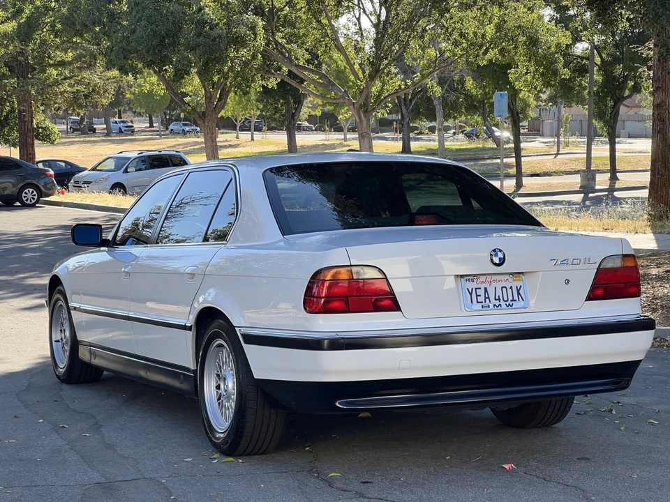 1998 BMW E38 7 Series - Image 6 of 31