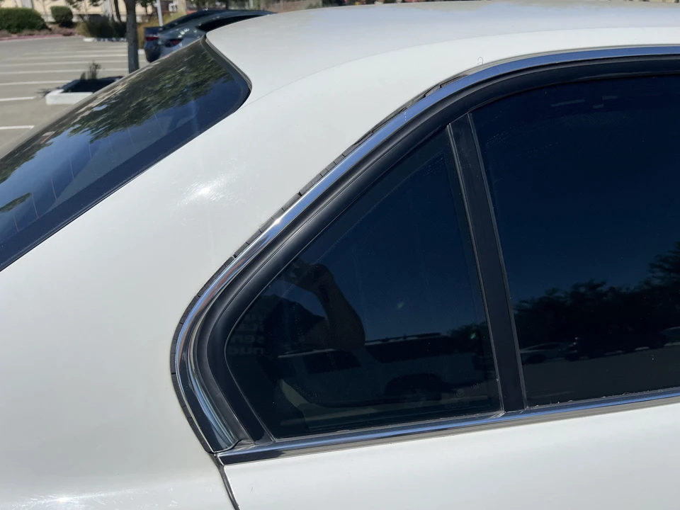 1998 BMW E38 7 Series - Image 26 of 31