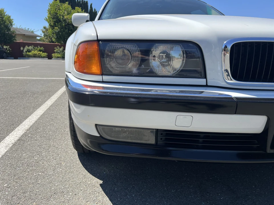 1998 BMW E38 7 Series - Image 16 of 31