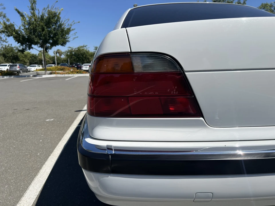 1998 BMW E38 7 Series - Image 18 of 31