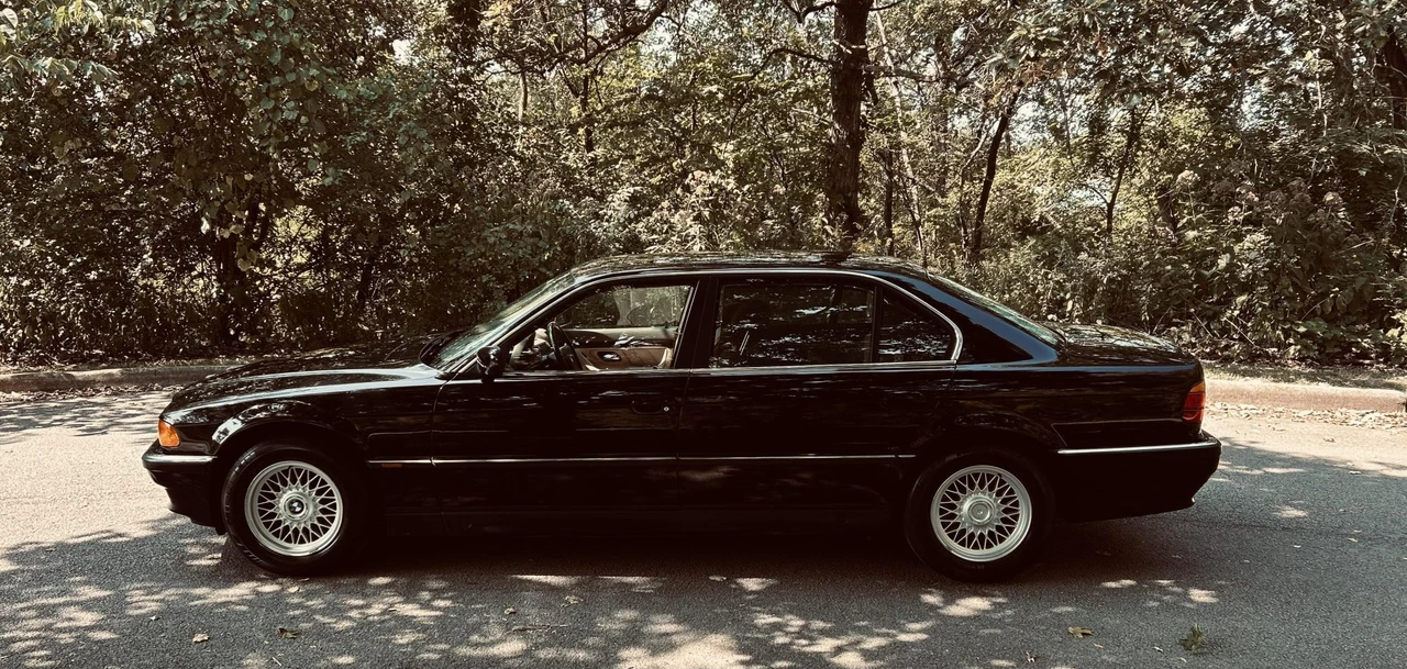 1998 BMW E38 7 Series - Image 16 of 31