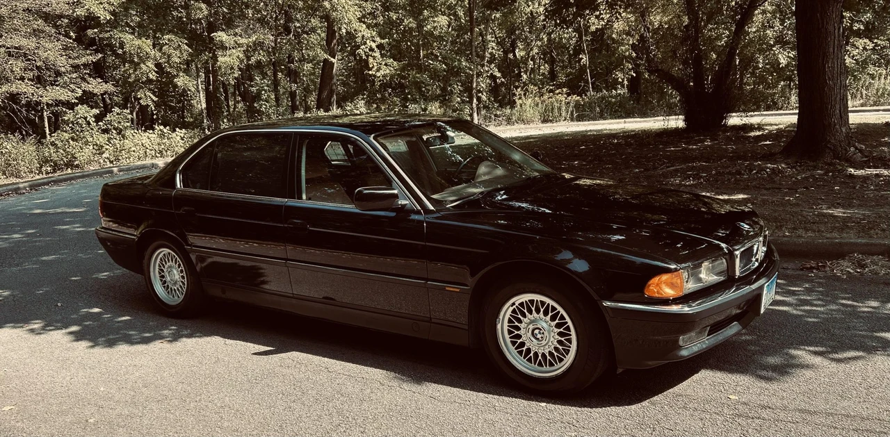 1998 BMW E38 7 Series - Image 6 of 31