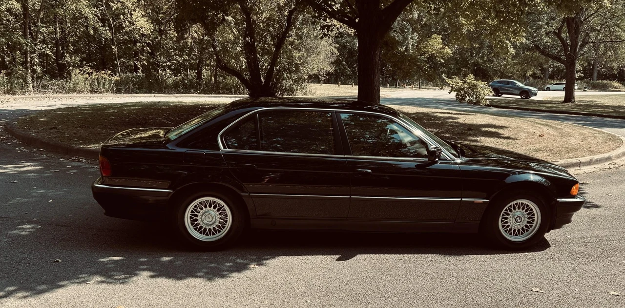 1998 BMW E38 7 Series - Image 4 of 31