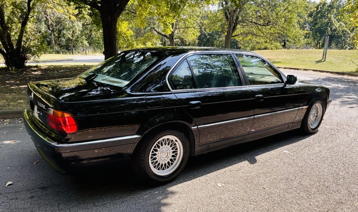 1998 BMW E38 7 Series - Image 10 of 31