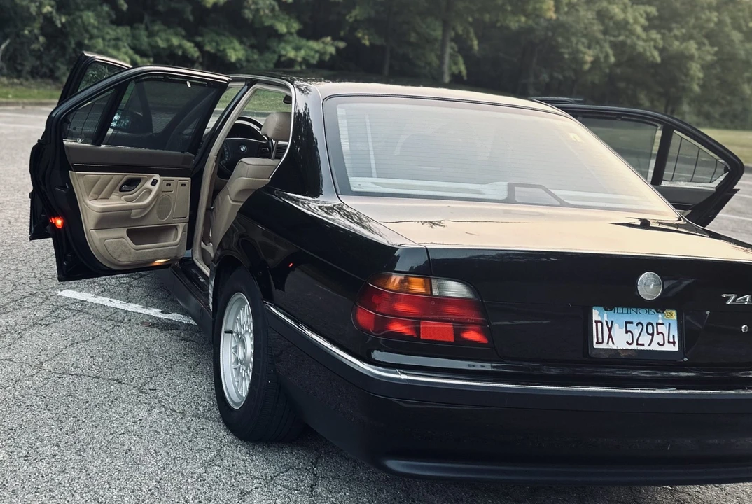 1998 BMW E38 7 Series - Image 27 of 31