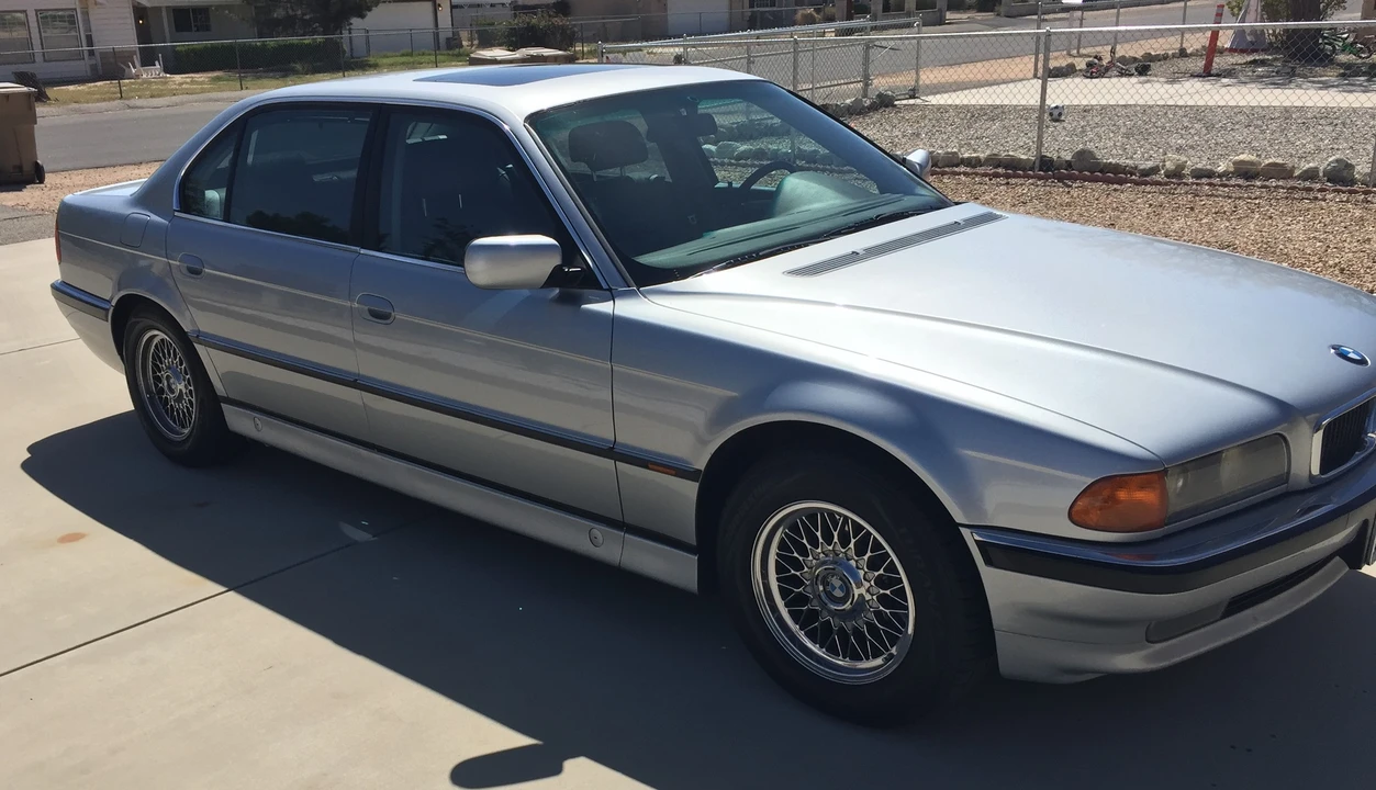 1998 BMW E38 7 Series - Image 3 of 31