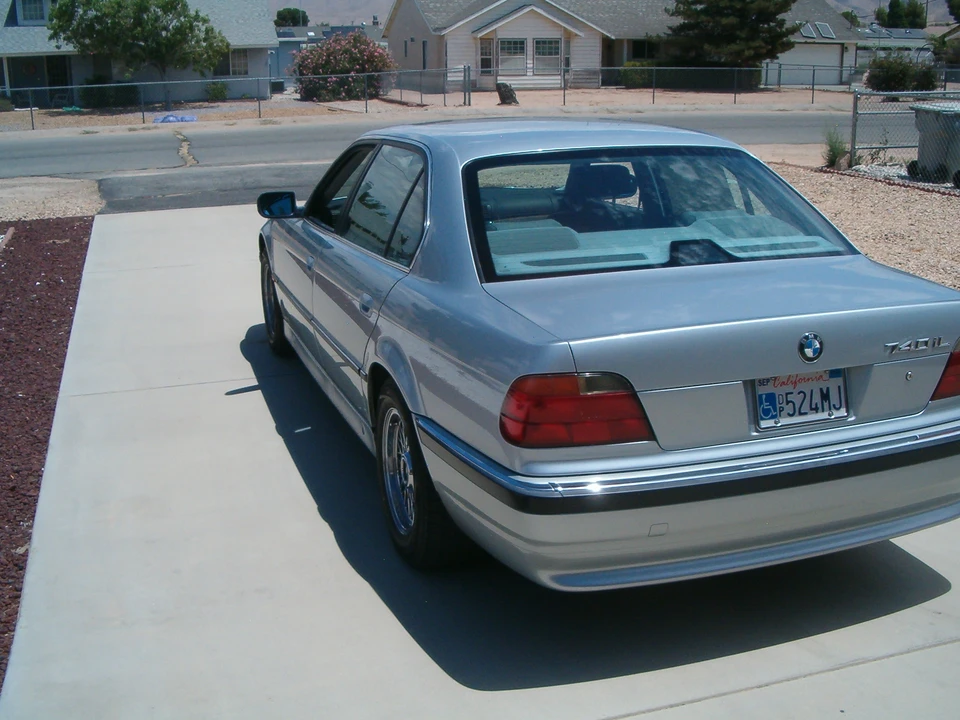 1998 BMW E38 7 Series - Image 5 of 31
