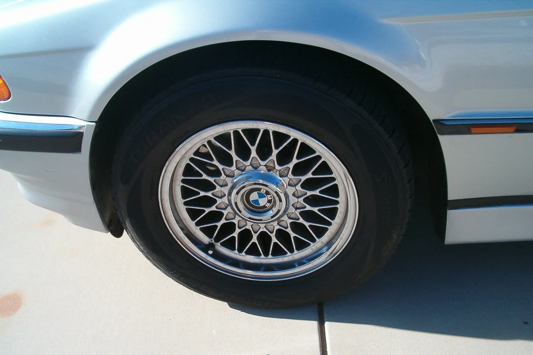 1998 BMW E38 7 Series - Image 10 of 31
