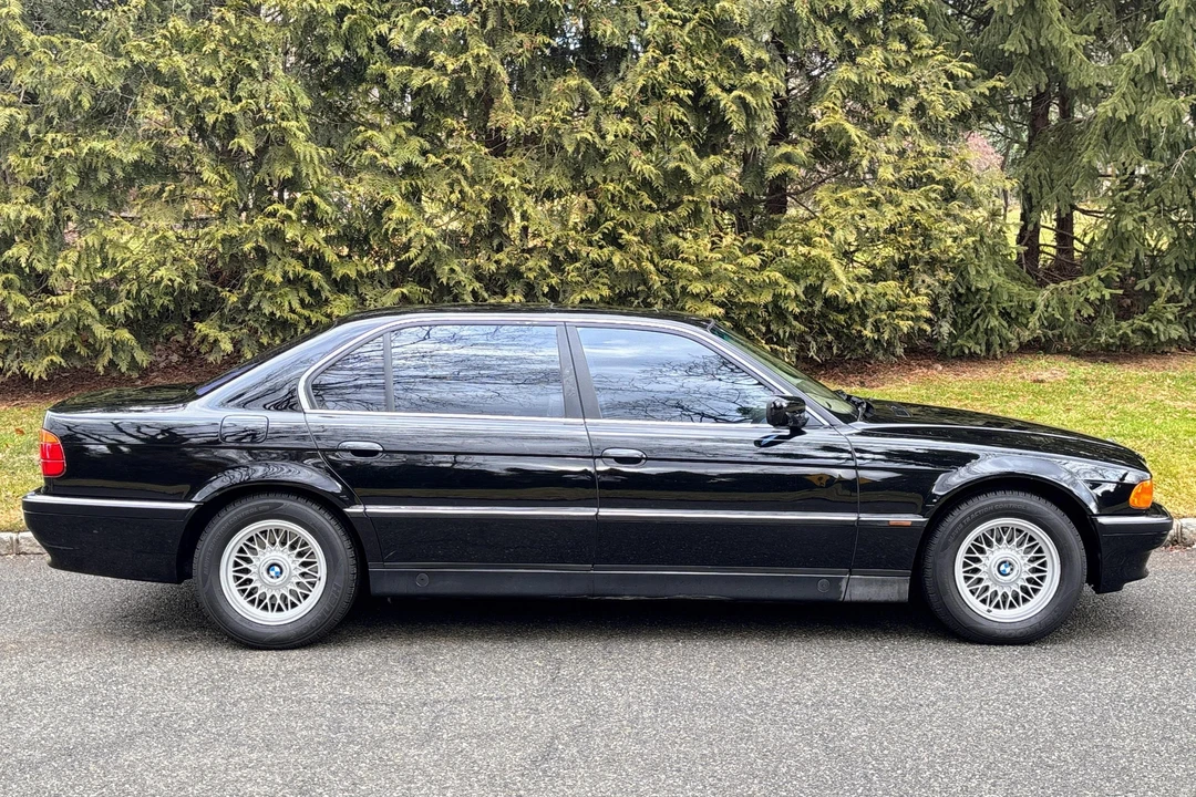 1998 BMW E38 7 Series - Image 3 of 29