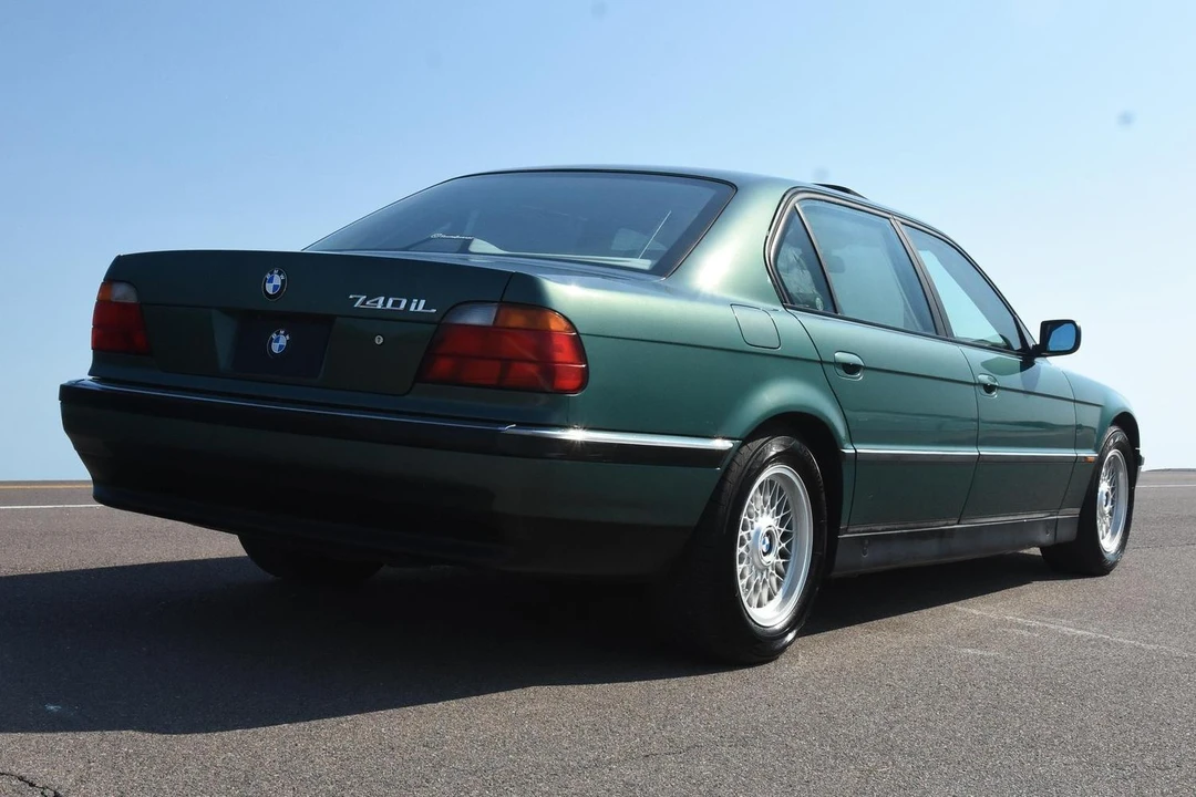 1998 BMW E38 7 Series - Image 5 of 6